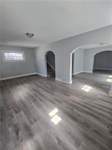 4037 Benton Boulevard, Kansas City, MO 64130