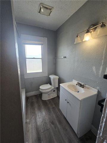 4037 Benton Boulevard, Kansas City, MO 64130