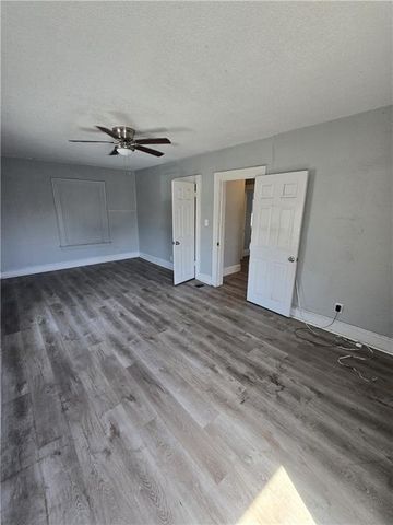 4037 Benton Boulevard, Kansas City, MO 64130