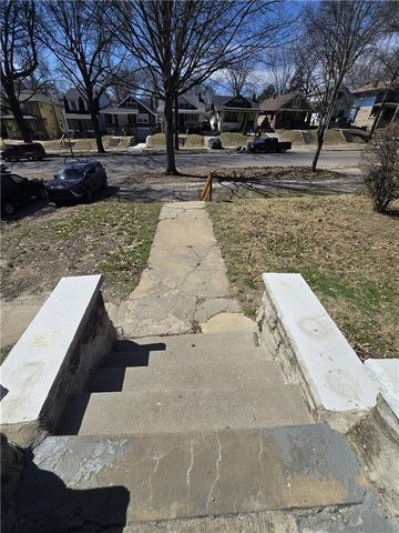 4037 Benton Boulevard, Kansas City, MO 64130