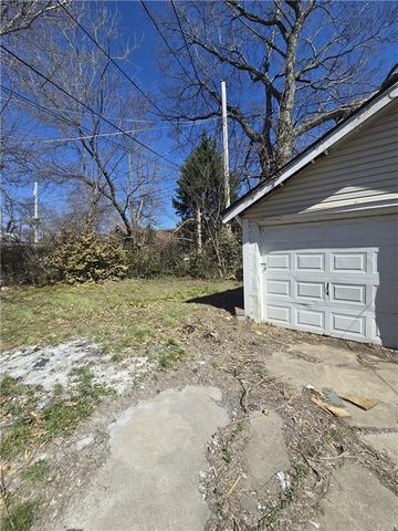 4037 Benton Boulevard, Kansas City, MO 64130