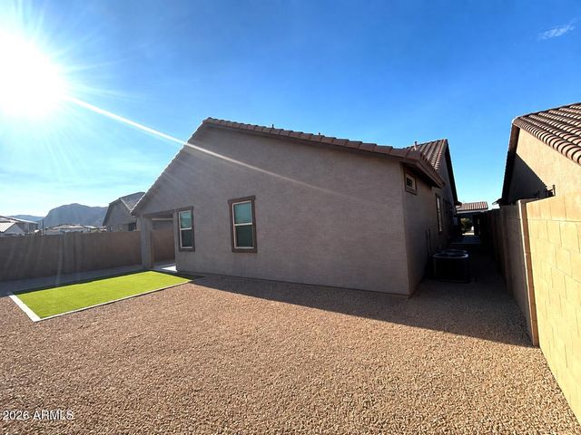 19617 W VALLE VISTA Way, Litchfield Park, AZ 85340