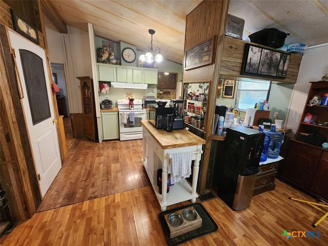705 & 709 Bluestem Drive, Copperas Cove, TX 76522