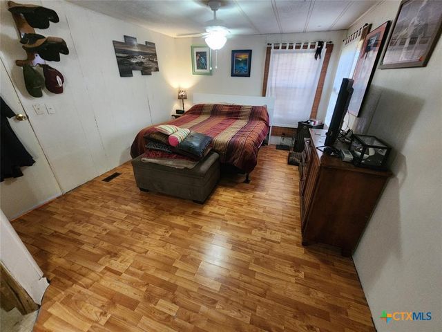 705 & 709 Bluestem Drive, Copperas Cove, TX 76522
