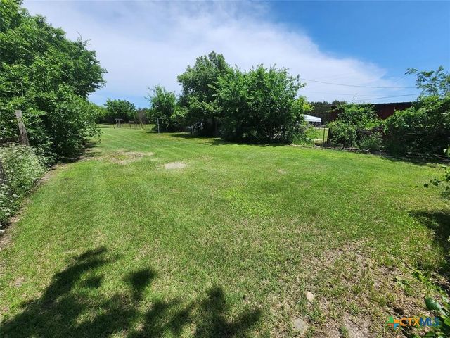 705 & 709 Bluestem Drive, Copperas Cove, TX 76522