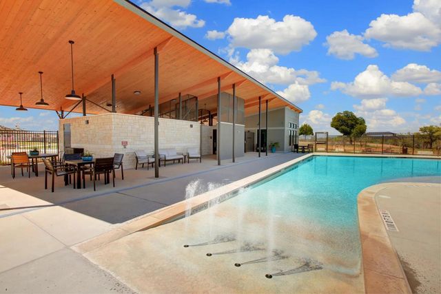116 Silverbell LN, Bastrop, TX 78602