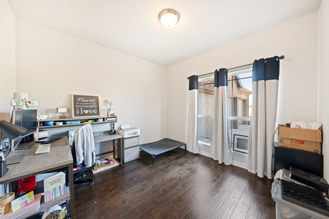 264 NorthStar Lane, Waxahachie, TX 75165