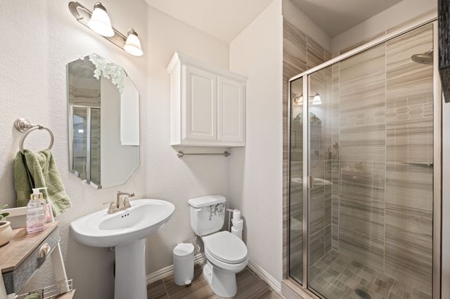 264 NorthStar Lane, Waxahachie, TX 75165