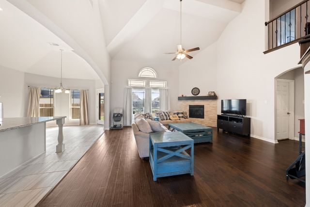 264 NorthStar Lane, Waxahachie, TX 75165