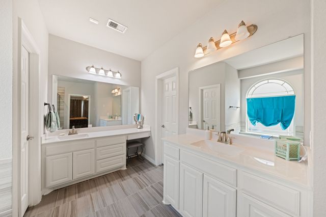 264 NorthStar Lane, Waxahachie, TX 75165