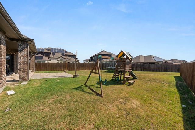 264 NorthStar Lane, Waxahachie, TX 75165