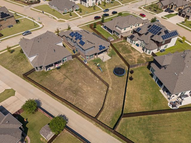 264 NorthStar Lane, Waxahachie, TX 75165