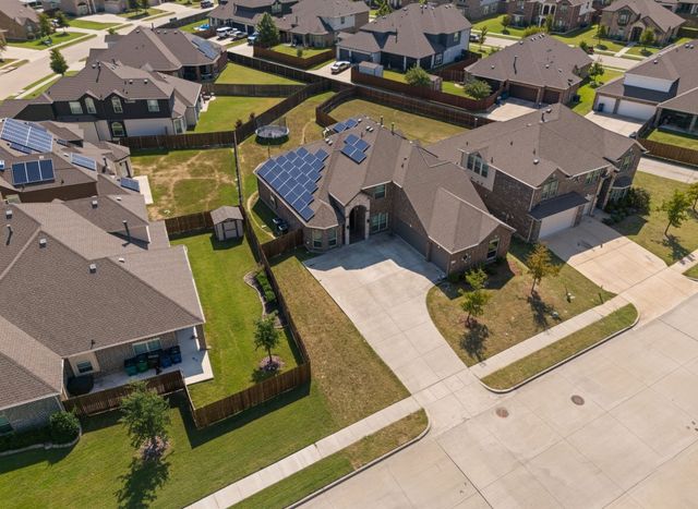 264 NorthStar Lane, Waxahachie, TX 75165