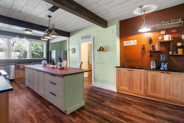 301 E Santa Fe Street, Farmersville, TX 75442