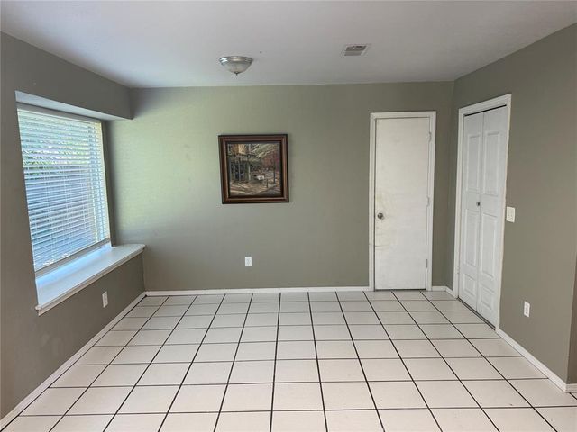 501 SW 149th Place, Moore, OK 73170