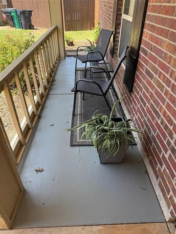 501 SW 149th Place, Moore, OK 73170