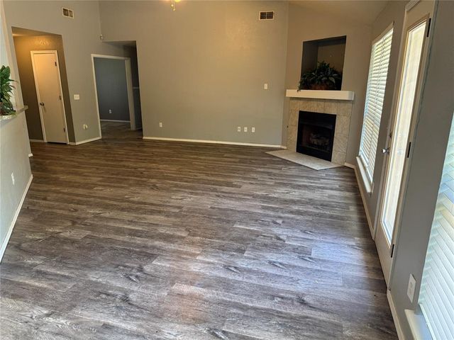 501 SW 149th Place, Moore, OK 73170