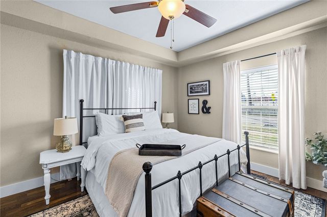 521 W Chestnut Street, Rogers, AR 72756