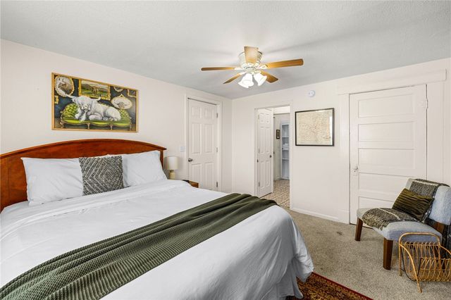 521 W Chestnut Street, Rogers, AR 72756