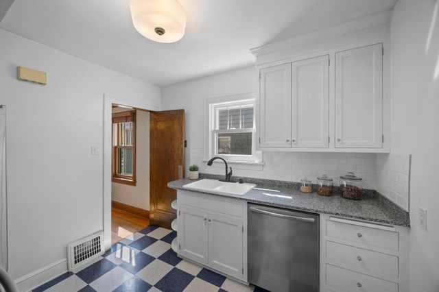 5320 11th Avenue S, Minneapolis, MN 55417