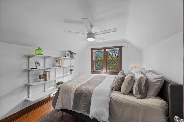 5320 11th Avenue S, Minneapolis, MN 55417