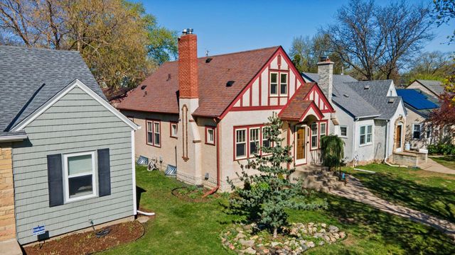 5320 11th Avenue S, Minneapolis, MN 55417