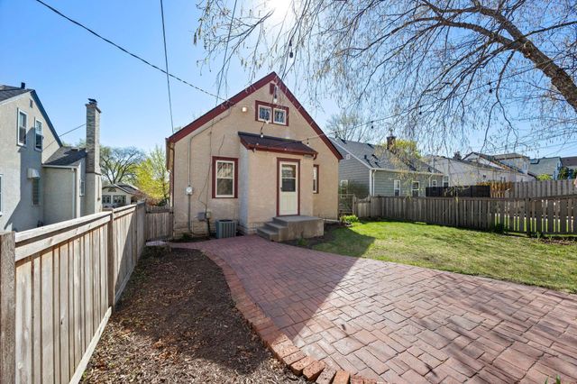 5320 11th Avenue S, Minneapolis, MN 55417