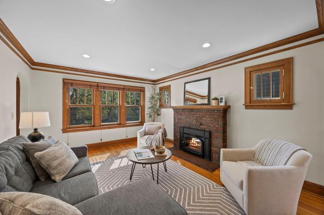 5320 11th Avenue S, Minneapolis, MN 55417