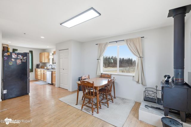 9401 W Easy Street, Wasilla, AK 99623