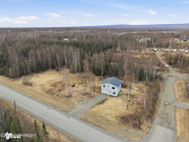 9401 W Easy Street, Wasilla, AK 99623