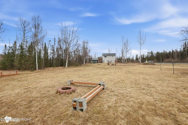 9401 W Easy Street, Wasilla, AK 99623