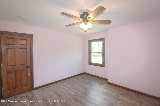 5182 Windsor Highway, Potterville, MI 48876