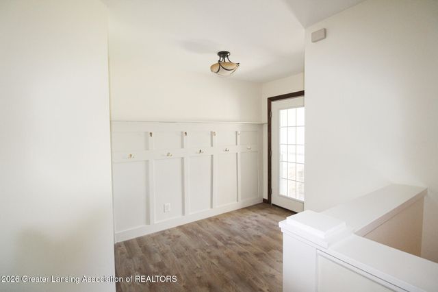 5182 Windsor Highway, Potterville, MI 48876
