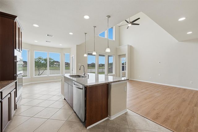 9422 Harmony Lake Lane, Richmond, TX 77469