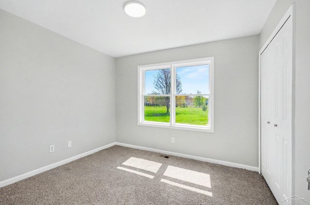 5888 Cobblestone Drive, North Branch, MI 48461