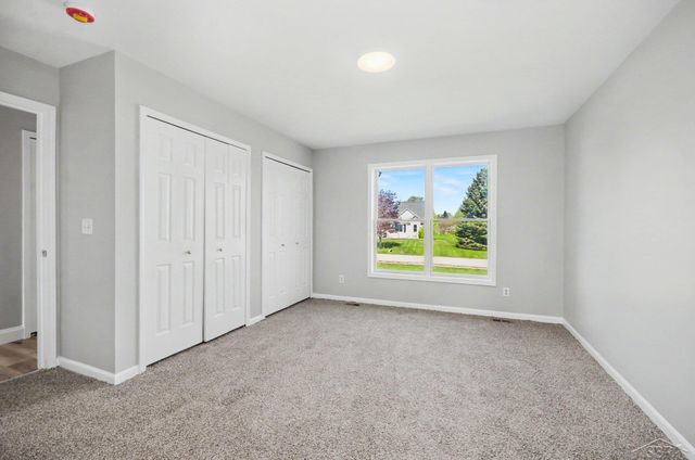 5888 Cobblestone Drive, North Branch, MI 48461