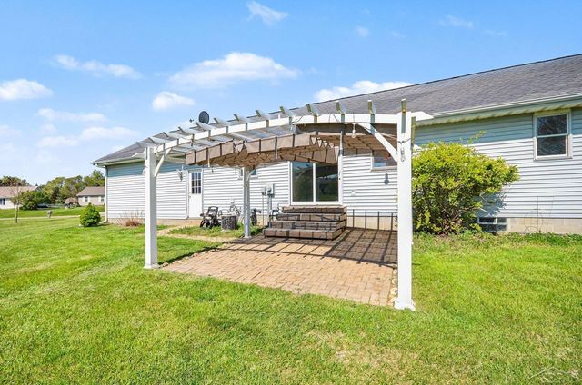 5888 Cobblestone Drive, North Branch, MI 48461
