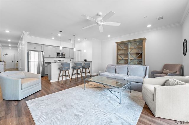 511 11th 105, Tuscaloosa, AL 35401