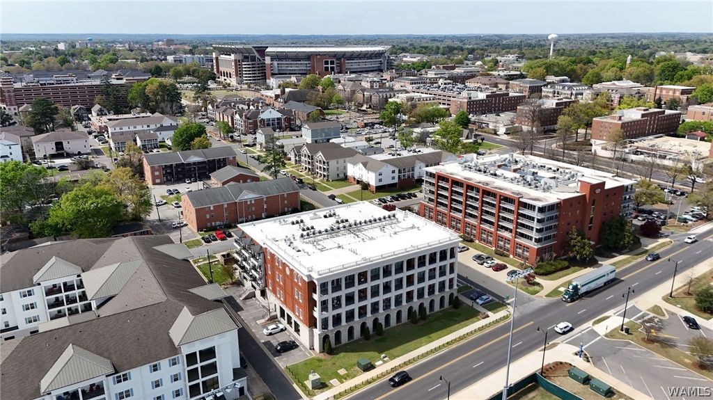 511 11th 105, Tuscaloosa, AL 35401