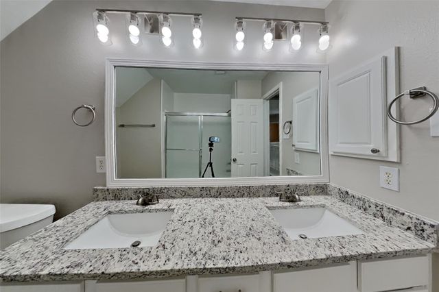 10406 Comanche Springs Court, Houston, TX 77095