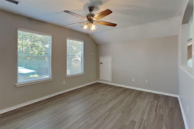 10406 Comanche Springs Court, Houston, TX 77095