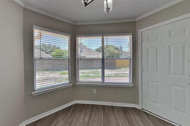 10406 Comanche Springs Court, Houston, TX 77095