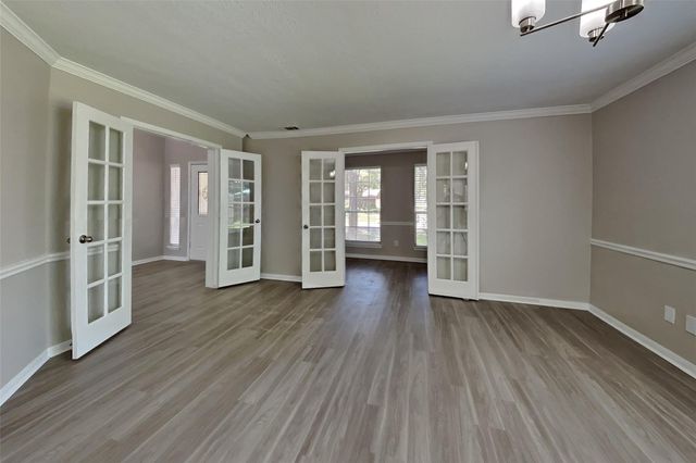 10406 Comanche Springs Court, Houston, TX 77095