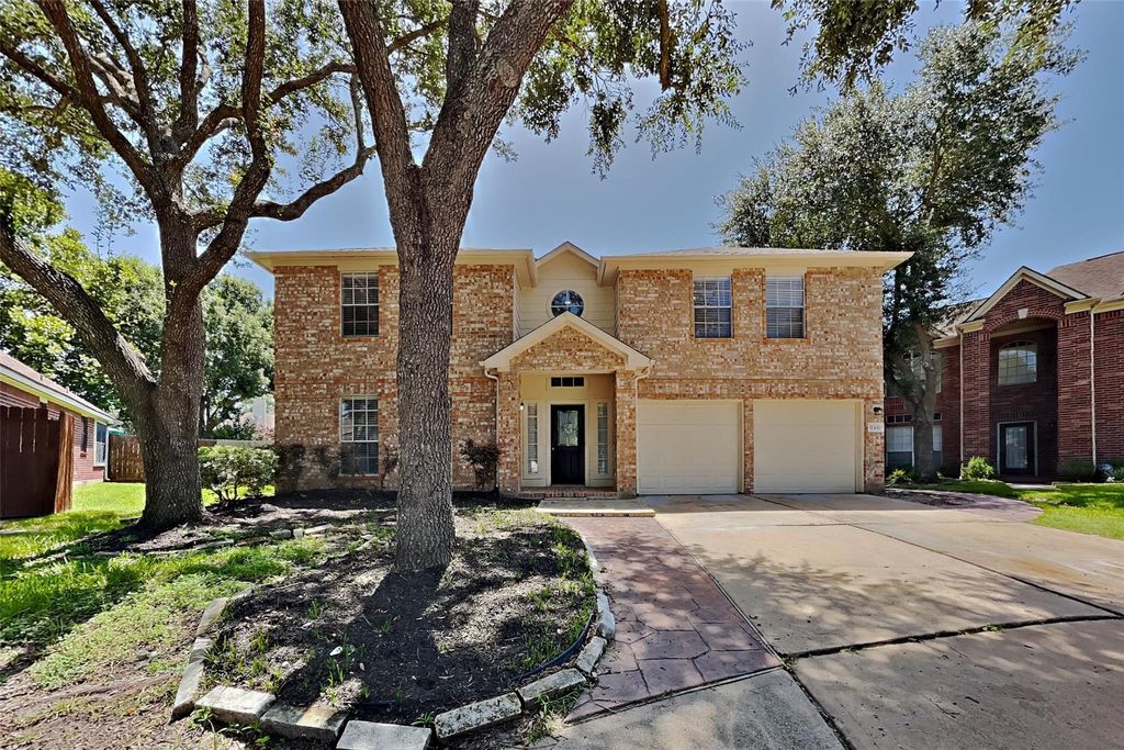 10406 Comanche Springs Court, Houston, TX 77095