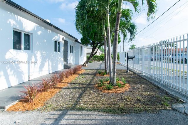 2324 NW 14th Avenue, Miami, FL 33142