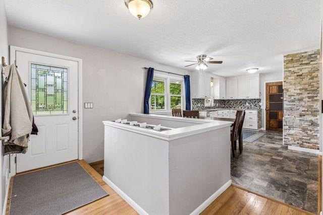 1064 Hackmann Circle NE, Fridley, MN 55432