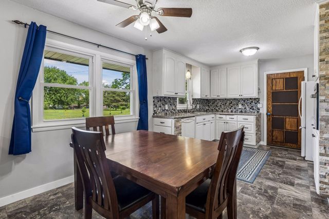 1064 Hackmann Circle NE, Fridley, MN 55432