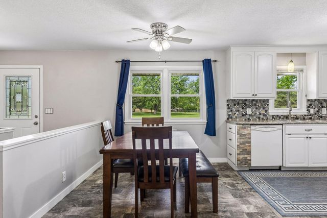 1064 Hackmann Circle NE, Fridley, MN 55432