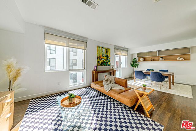 1234 Wilshire Boulevard 321, Los Angeles, CA 90017