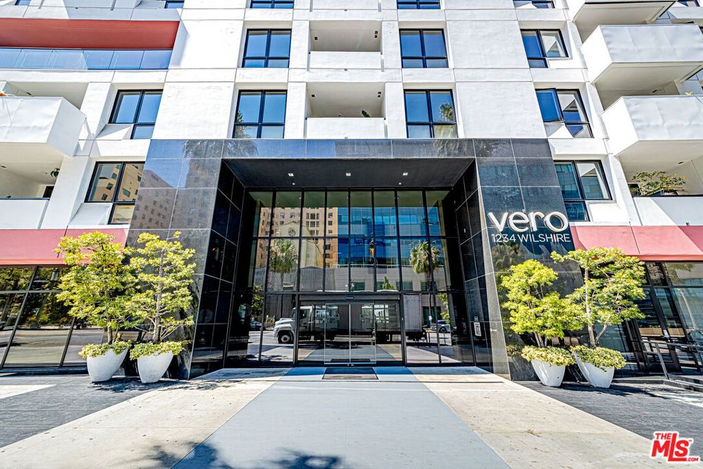 1234 Wilshire Boulevard 321, Los Angeles, CA 90017